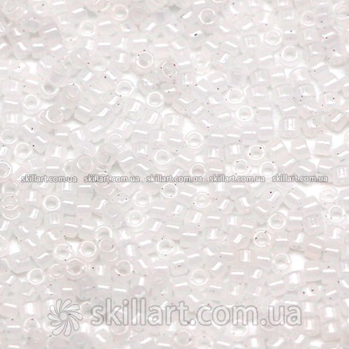 Бисер DB-220 Miyuki Delica Beads 11/0 (алебастровый, белый)